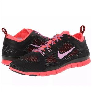 Nike Women’s Free TR Fit 4